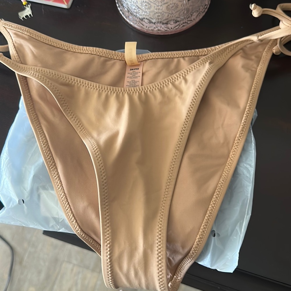 Skims dippy tie bikini bottom
